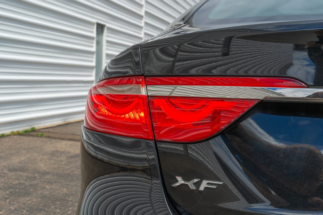2018 Jaguar X260 XF - Image 19 of 31
