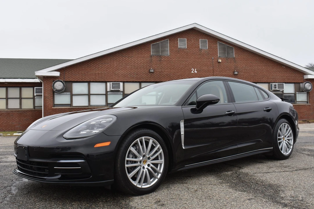 2018 Porsche 971 Panamera - Image 10 of 31