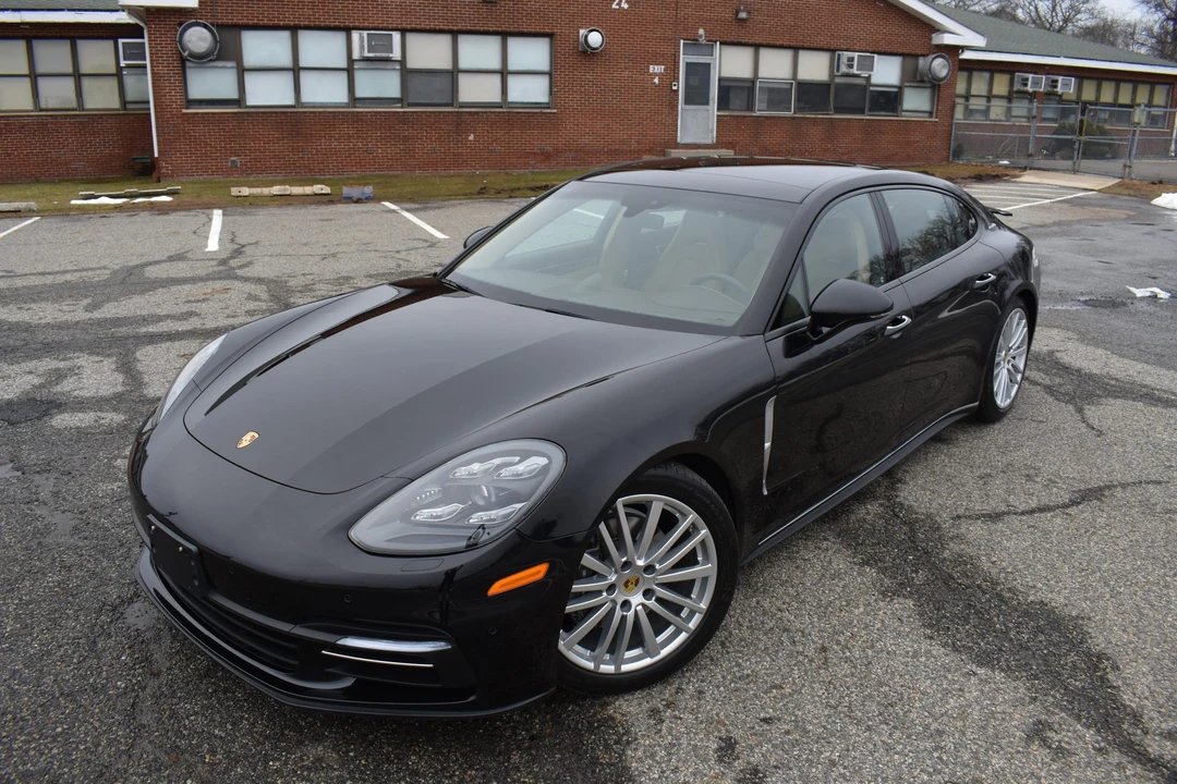 2018 Porsche 971 Panamera - Image 4 of 31