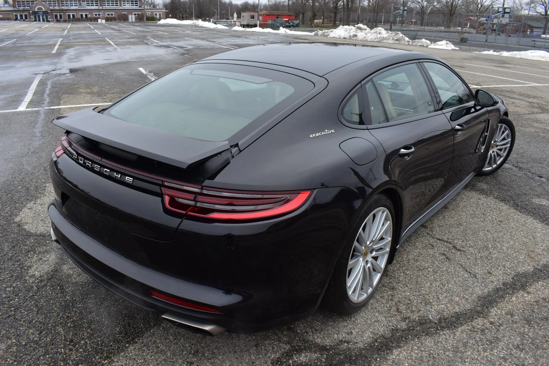 2018 Porsche 971 Panamera - Image 23 of 31