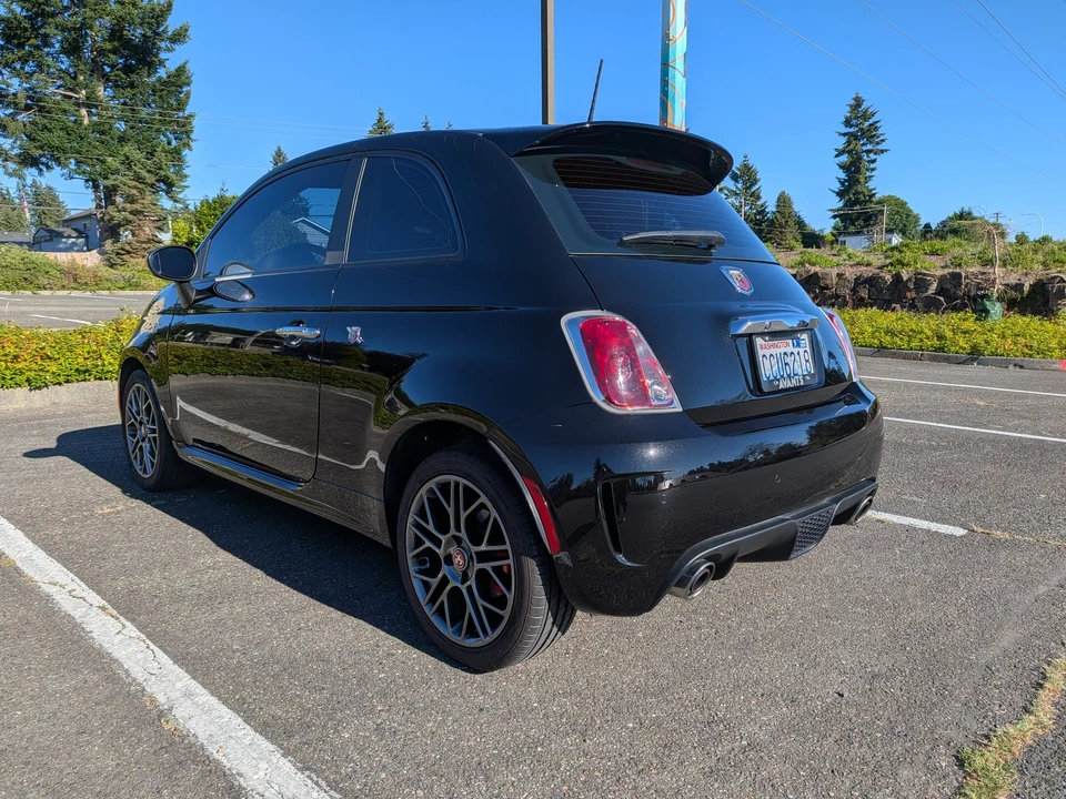 2019 Fiat Abarth 500 - Image 10 of 31