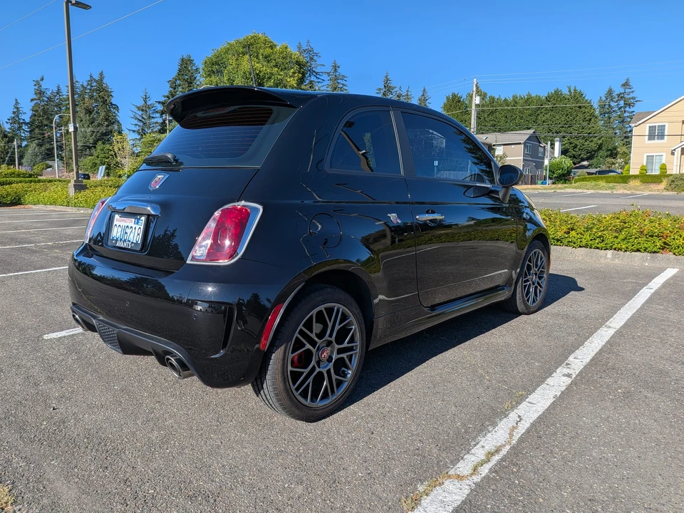 2019 Fiat Abarth 500 - Image 16 of 31