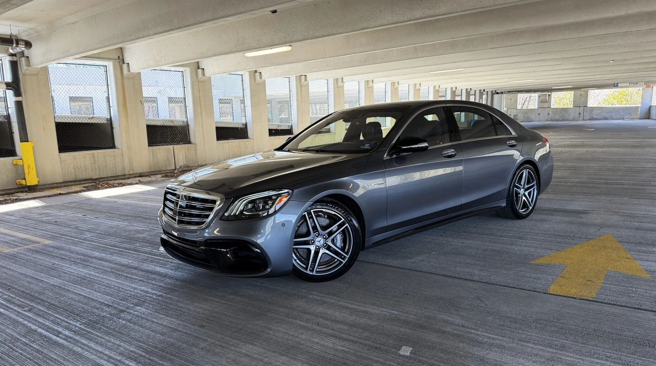 2019 Mercedes-Benz W222 S 63 & S 65 AMG - Image 3 of 31