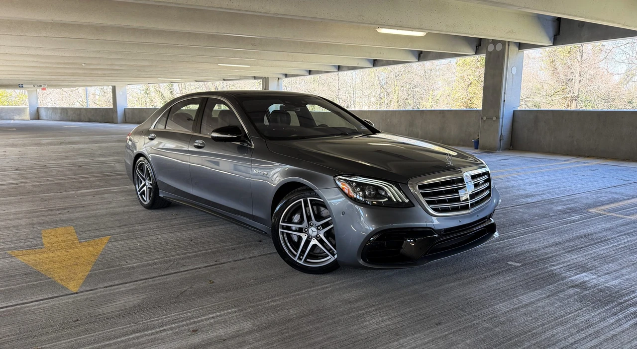2019 Mercedes-Benz W222 S 63 & S 65 AMG - Image 25 of 31
