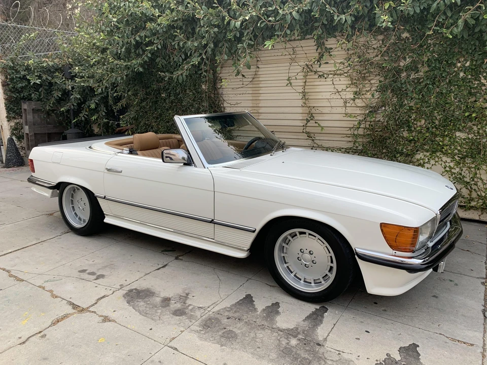 1985 Mercedes-Benz R107 SL-Class - Image 2 of 31