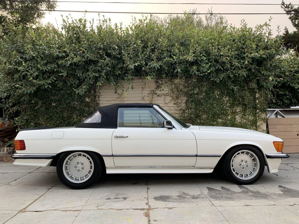 1985 Mercedes-Benz R107 SL-Class - Image 12 of 31