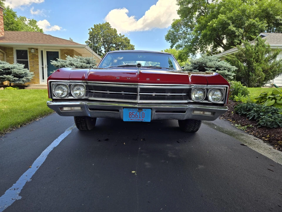 1966 Buick Wildcat - Image 9 of 31
