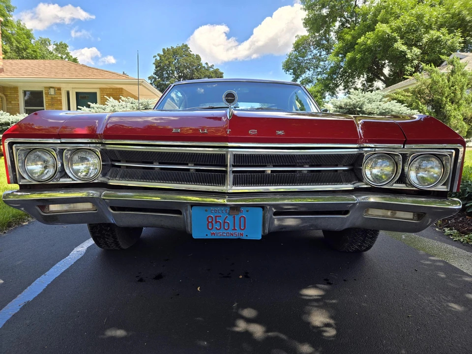 1966 Buick Wildcat - Image 10 of 31
