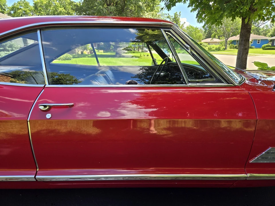 1966 Buick Wildcat - Image 18 of 31