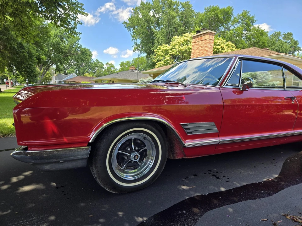 1966 Buick Wildcat - Image 22 of 31