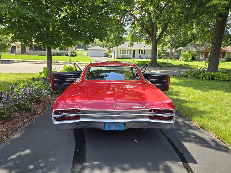 1966 Buick Wildcat - Image 11 of 31