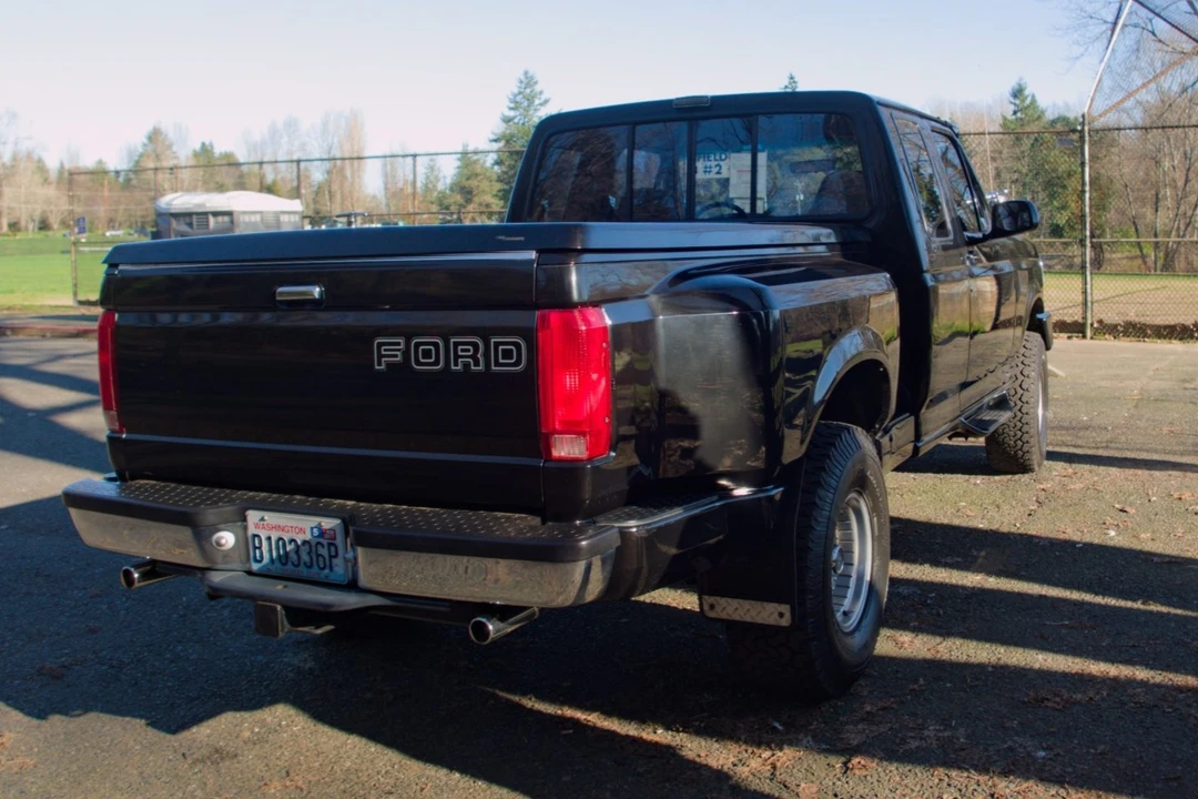 1993 Ford F-Series 9th Gen - Image 2 of 8