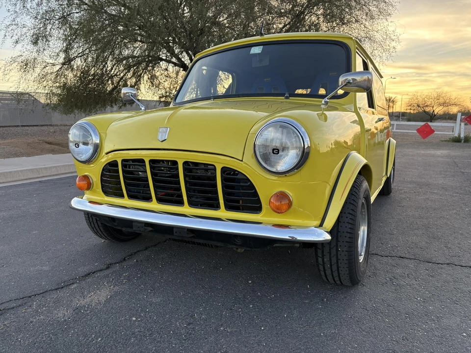 Mini Mini Mark III - Image 6 of 31
