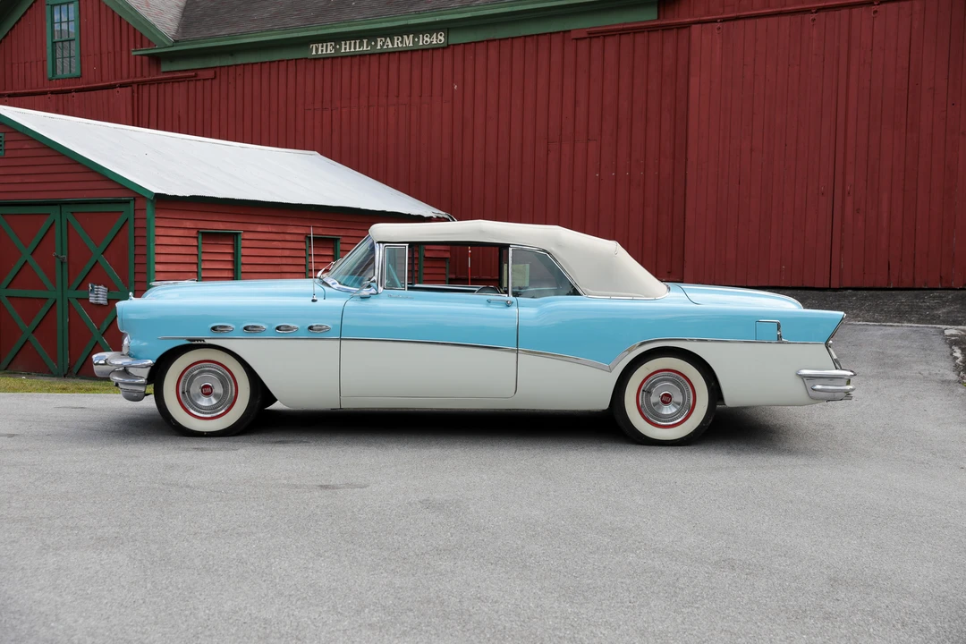 1956 Buick Roadmaster - Image 4 of 31