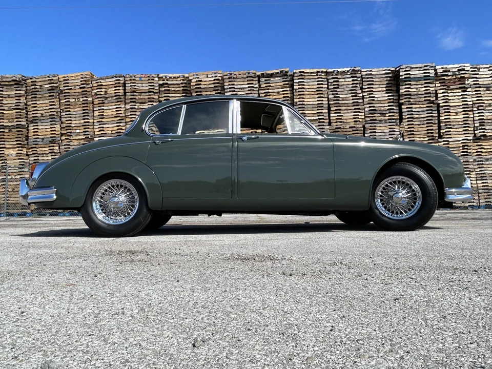 1961 Jaguar Mark II - Image 17 of 31