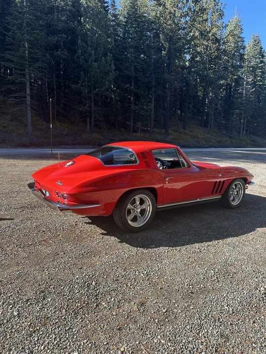 1965 Chevrolet Corvette C2 - Image 16 of 31