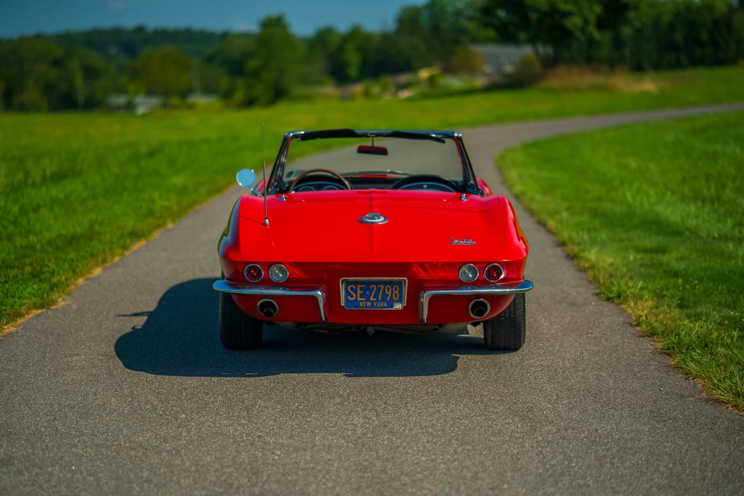 1966 Chevrolet Corvette C2 - Image 3 of 31