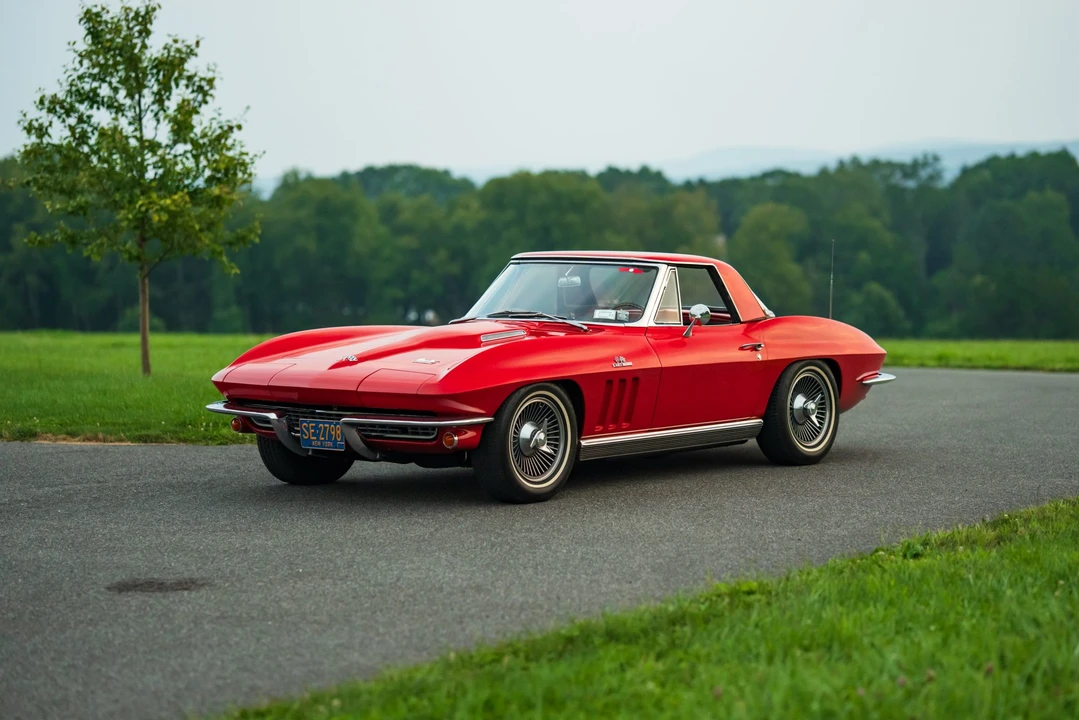 1966 Chevrolet Corvette C2 - Image 20 of 31