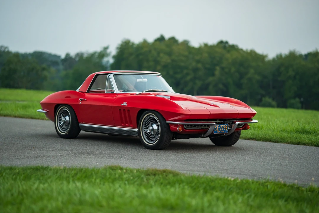 1966 Chevrolet Corvette C2 - Image 23 of 31