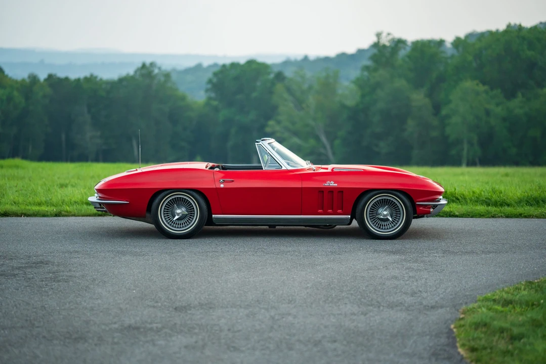 1966 Chevrolet Corvette C2 - Image 16 of 31