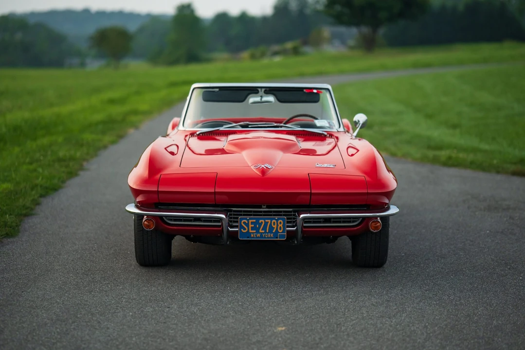 1966 Chevrolet Corvette C2 - Image 10 of 31