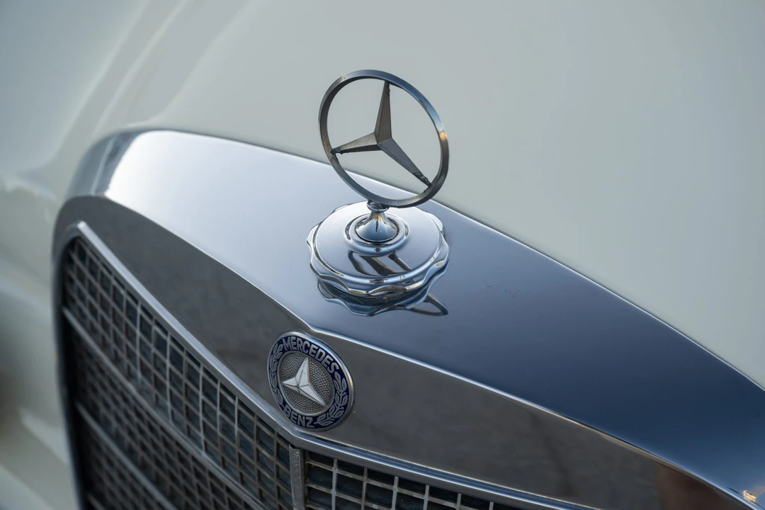 1966 Mercedes-Benz W111 Coupe - Image 21 of 31
