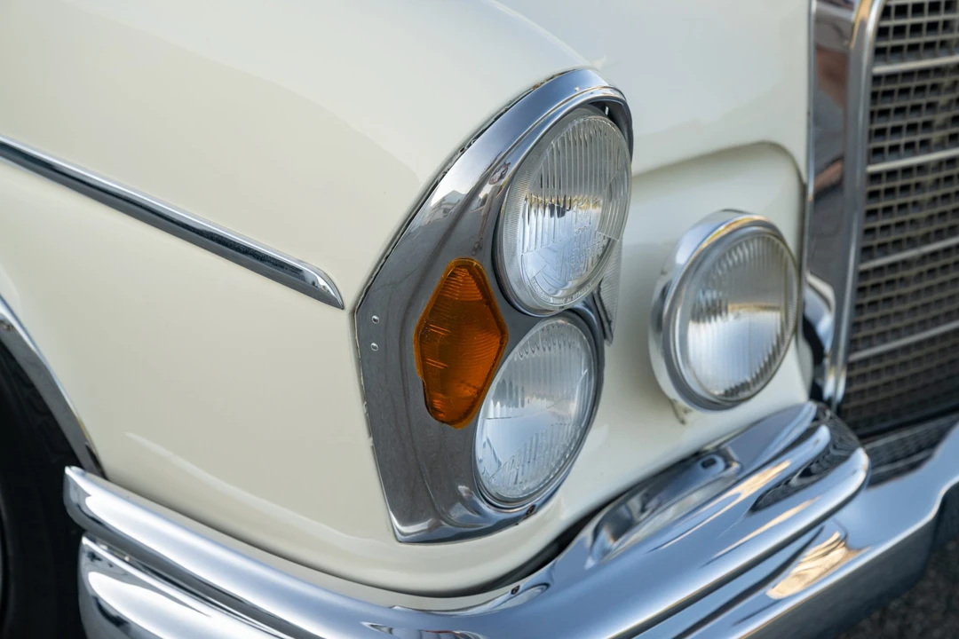 1966 Mercedes-Benz W111 Coupe - Image 17 of 31