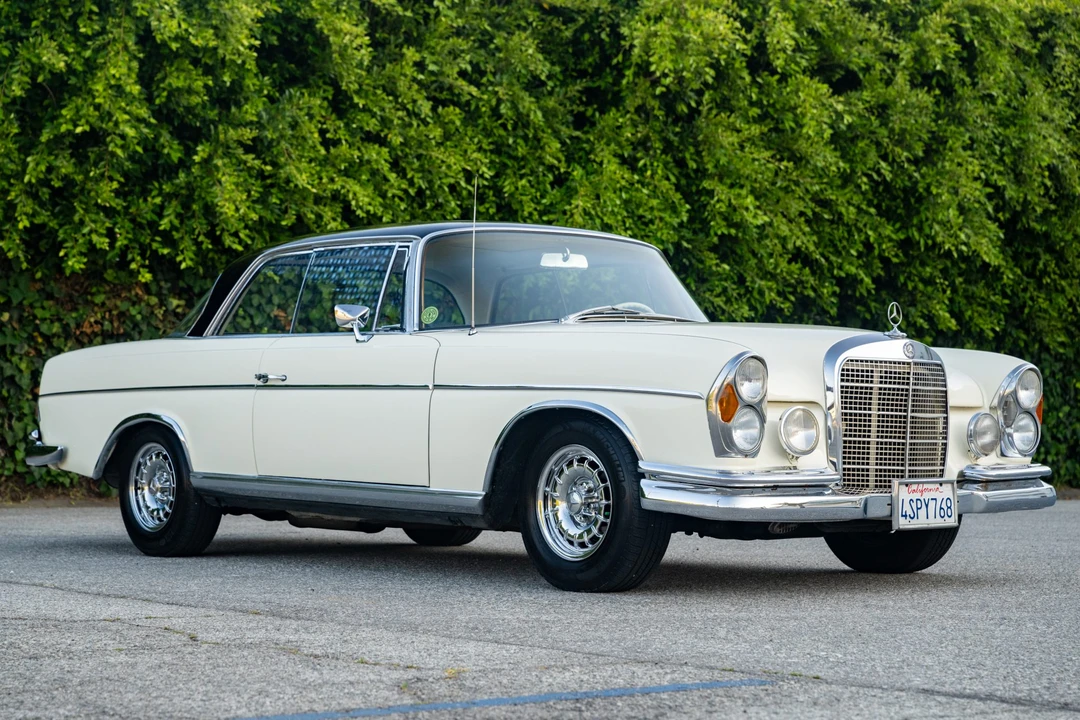 1966 Mercedes-Benz W111 Coupe - Image 11 of 31