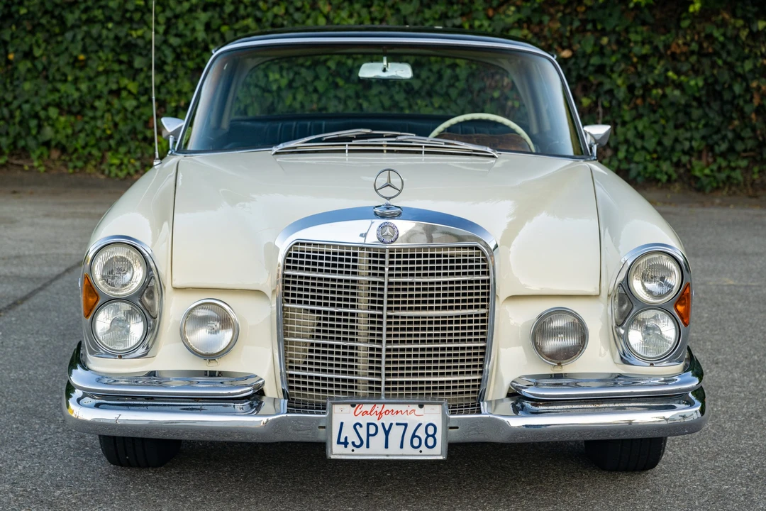 1966 Mercedes-Benz W111 Coupe - Image 14 of 31