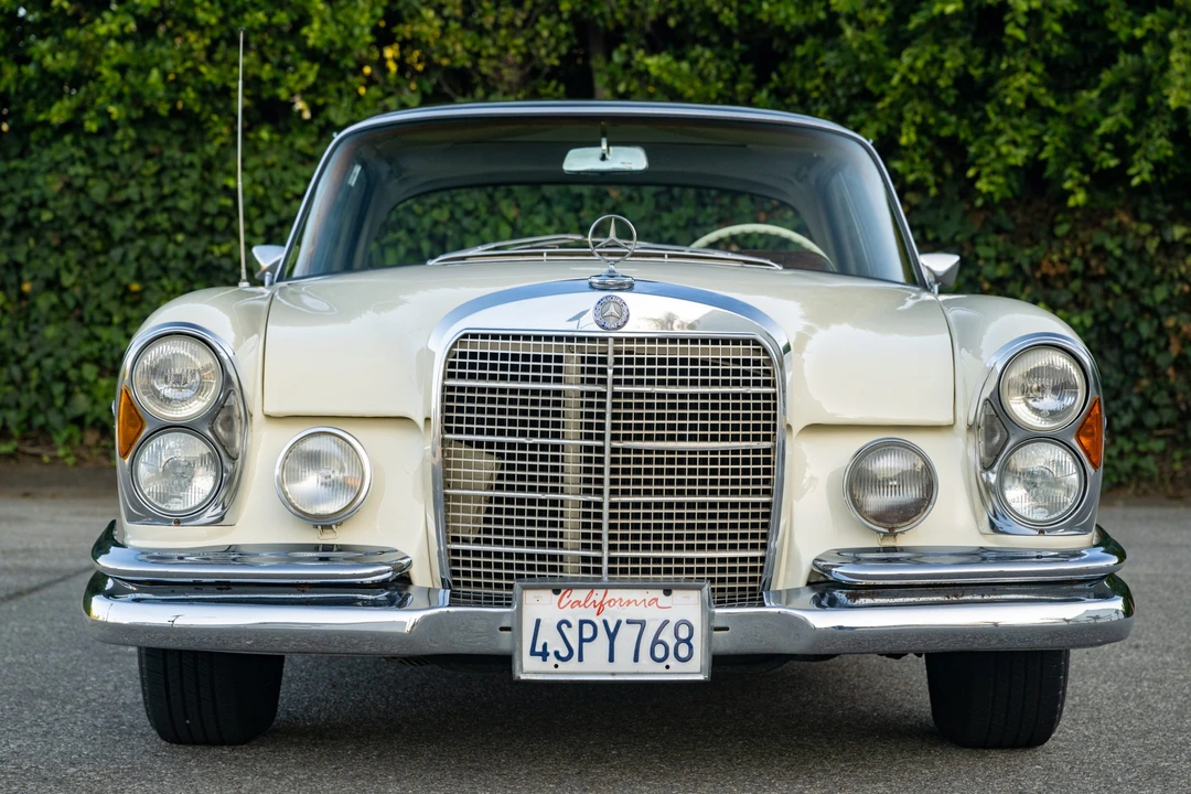 1966 Mercedes-Benz W111 Coupe - Image 15 of 31