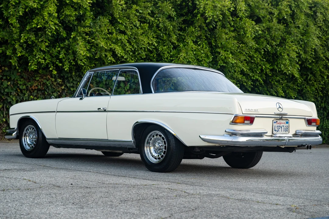 1966 Mercedes-Benz W111 Coupe - Image 5 of 31