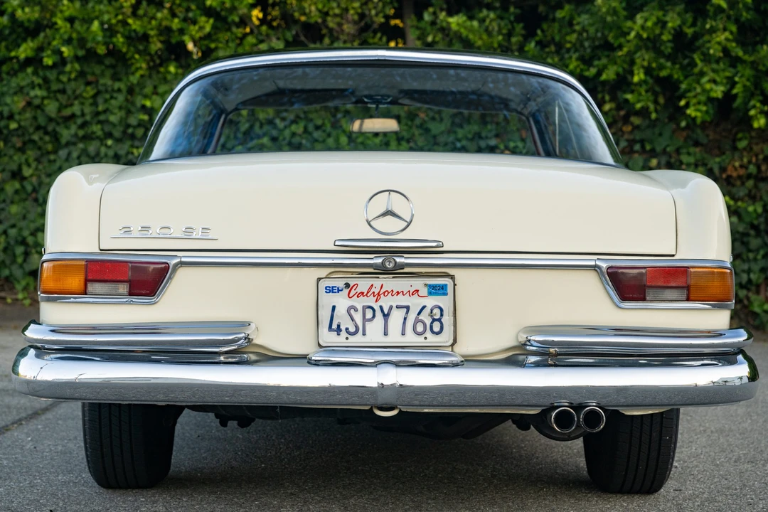 1966 Mercedes-Benz W111 Coupe - Image 6 of 31