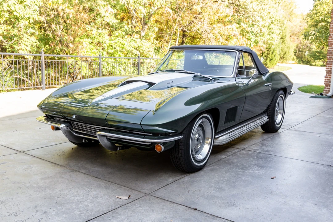 1967 Chevrolet Corvette C2 - Image 2 of 31