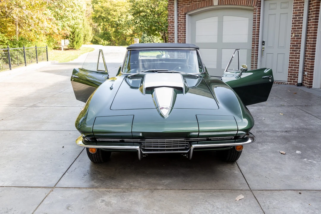 1967 Chevrolet Corvette C2 - Image 17 of 31