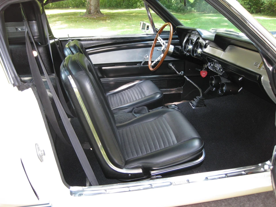 1967 Shelby GT350 - Image 25 of 31