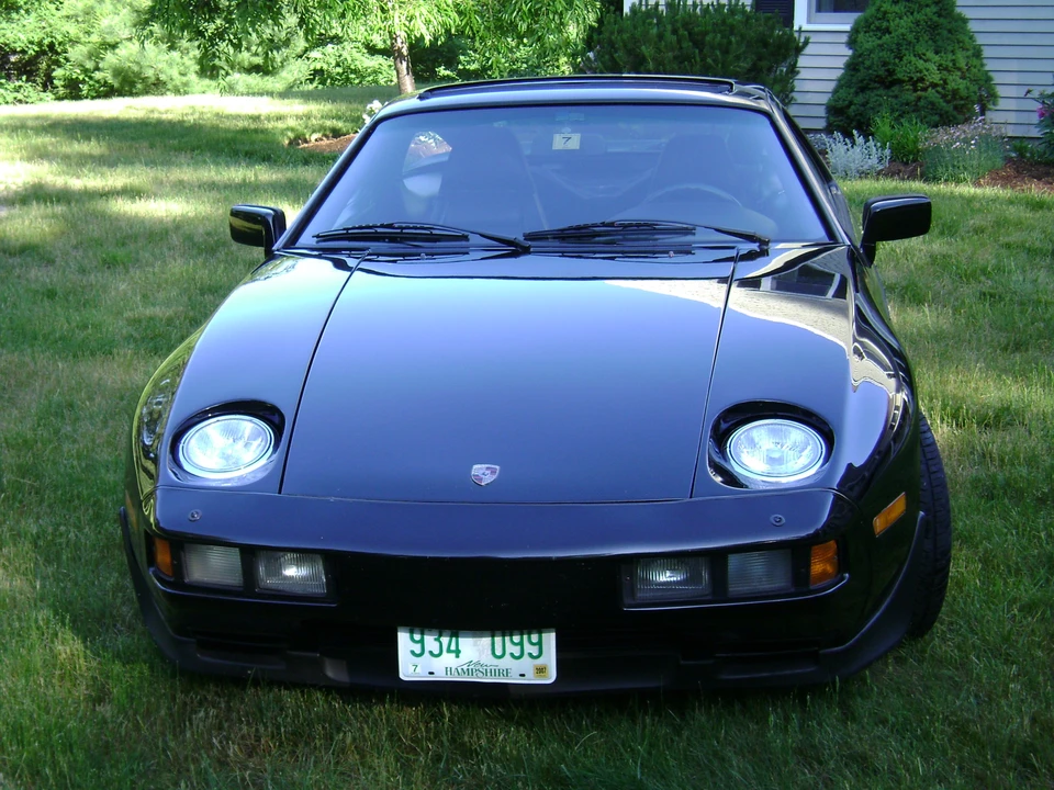 1983 Porsche 928 S - Image 20 of 31