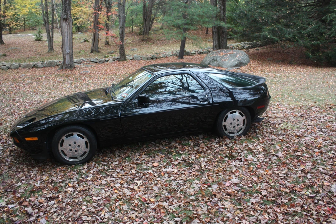 1983 Porsche 928 S - Image 4 of 31