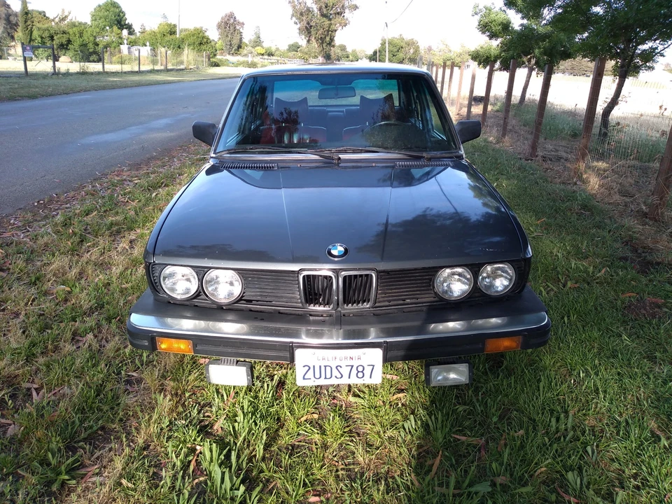 1984 BMW E28 5 Series - Image 3 of 31