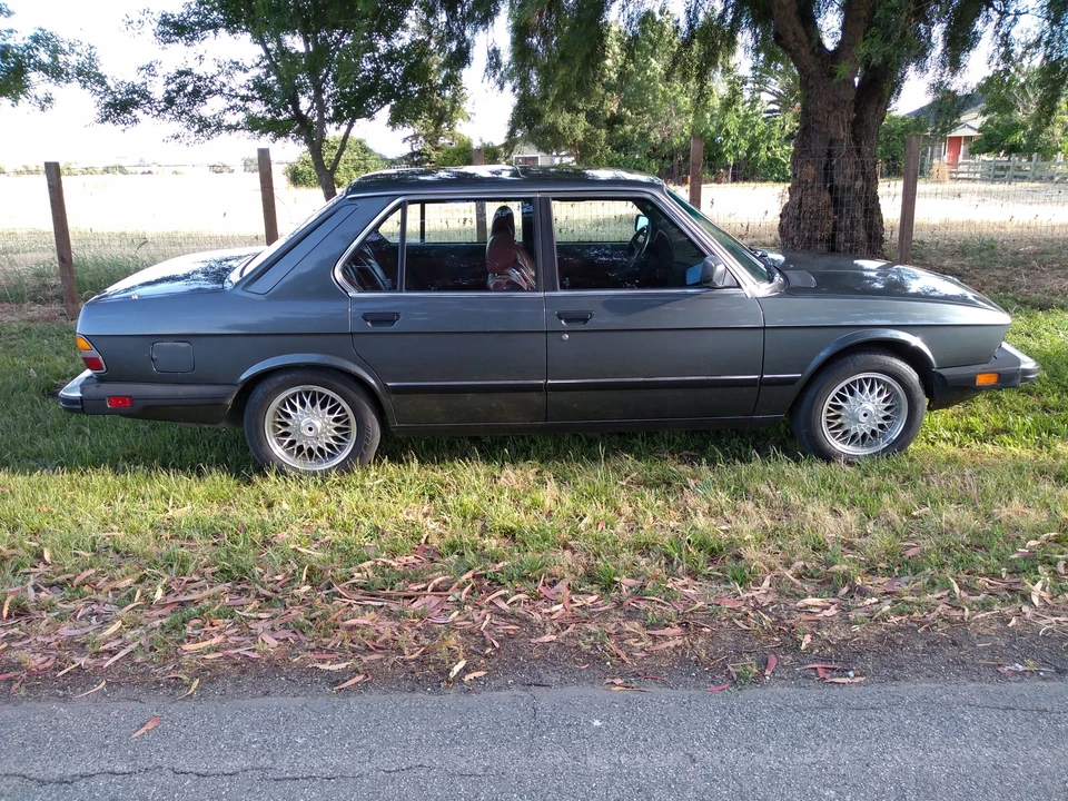 1984 BMW E28 5 Series - Image 8 of 31