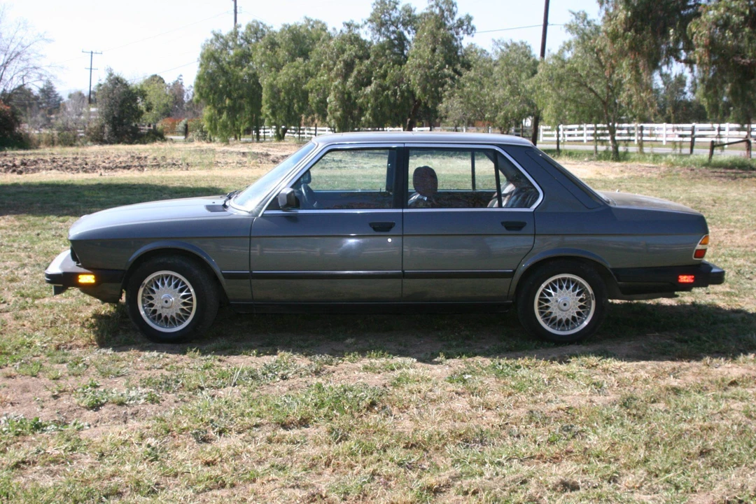 1984 BMW E28 5 Series - Image 17 of 31
