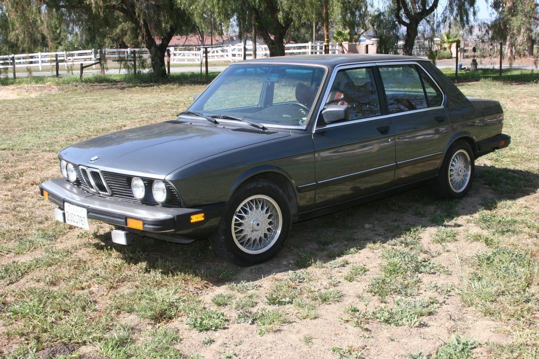 1984 BMW E28 5 Series - Image 9 of 31
