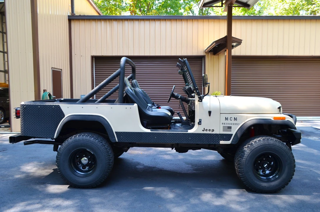 1984 Jeep CJ8 Scrambler - Image 5 of 31