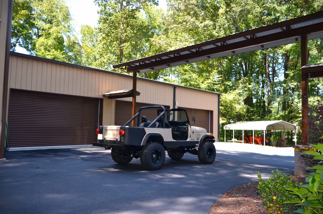 1984 Jeep CJ8 Scrambler - Image 6 of 31