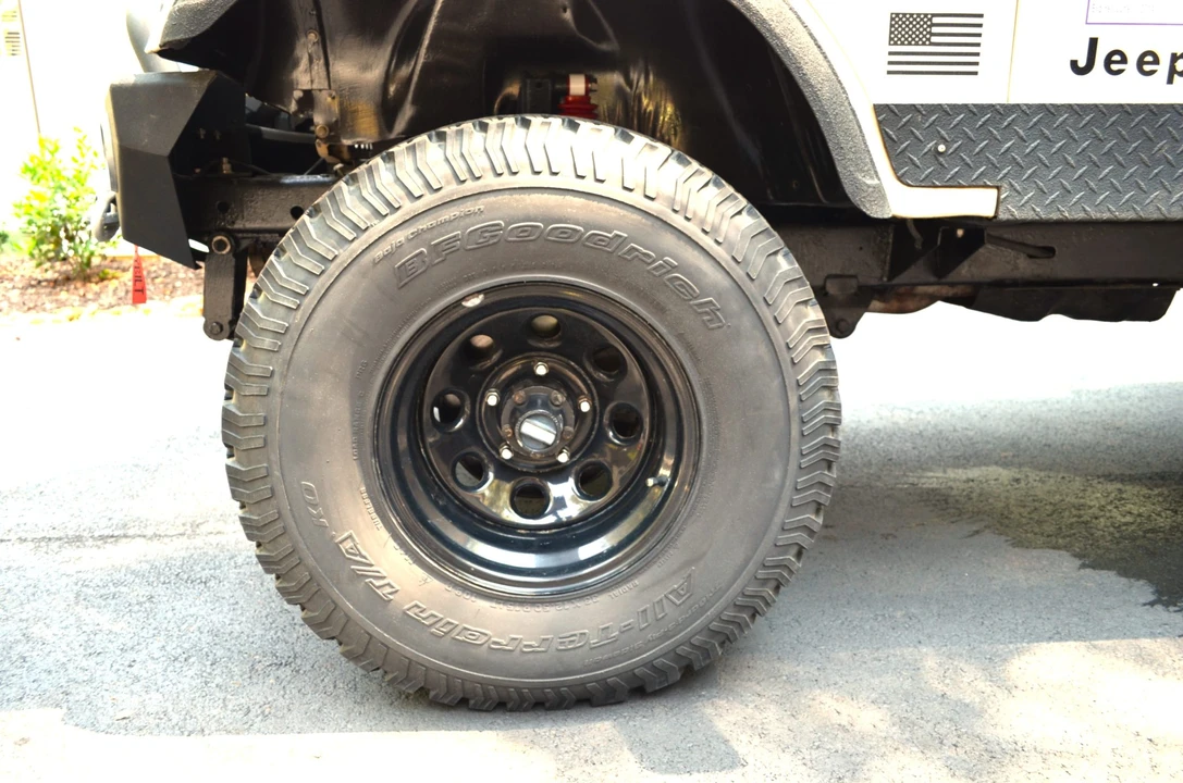 1984 Jeep CJ8 Scrambler - Image 24 of 31