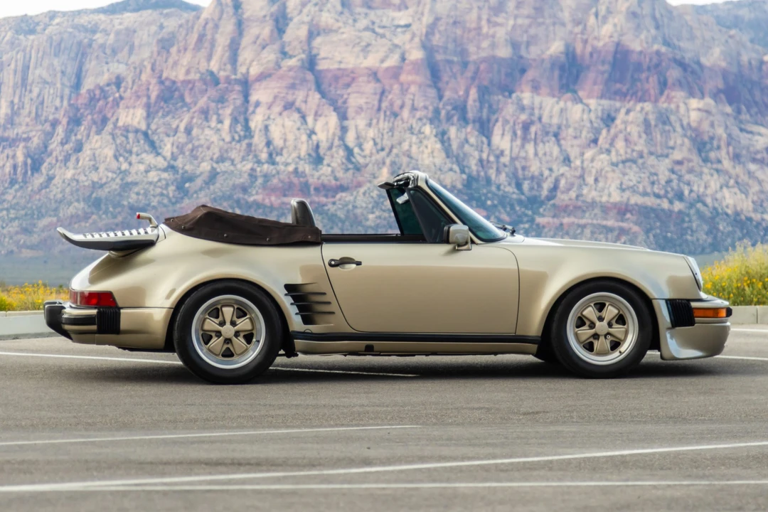 1985 Porsche 911 Carrera 3.2 - Image 2 of 31