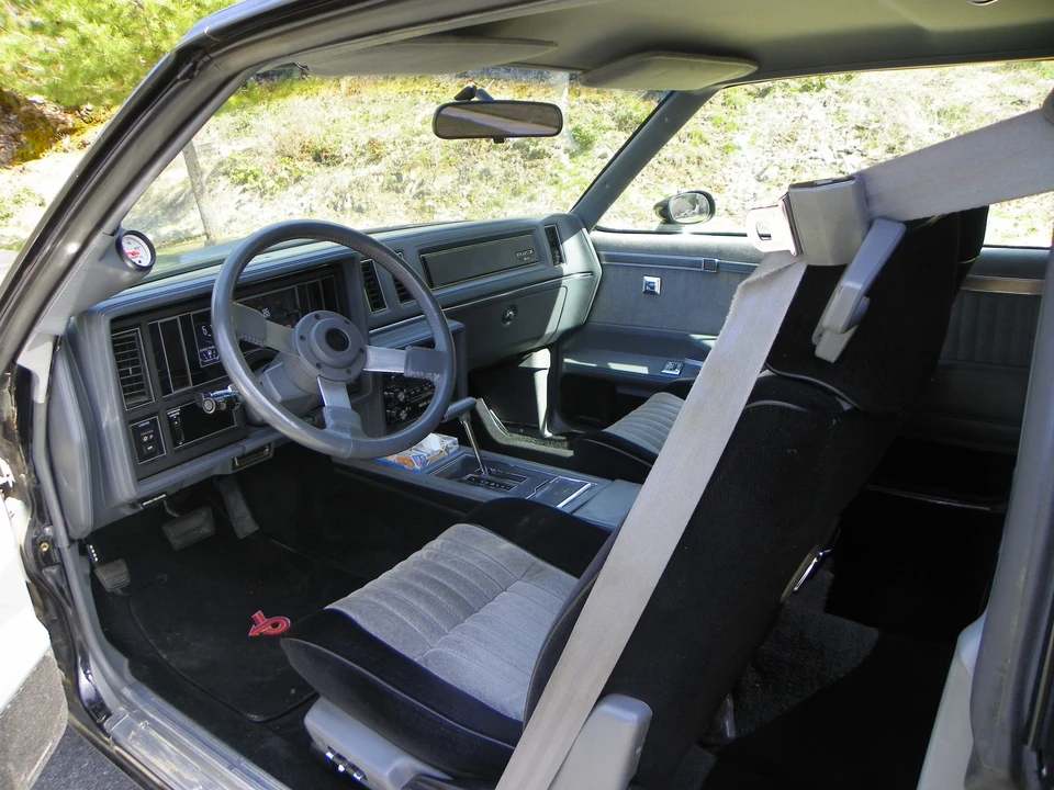 1987 Buick Grand National - Image 19 of 31