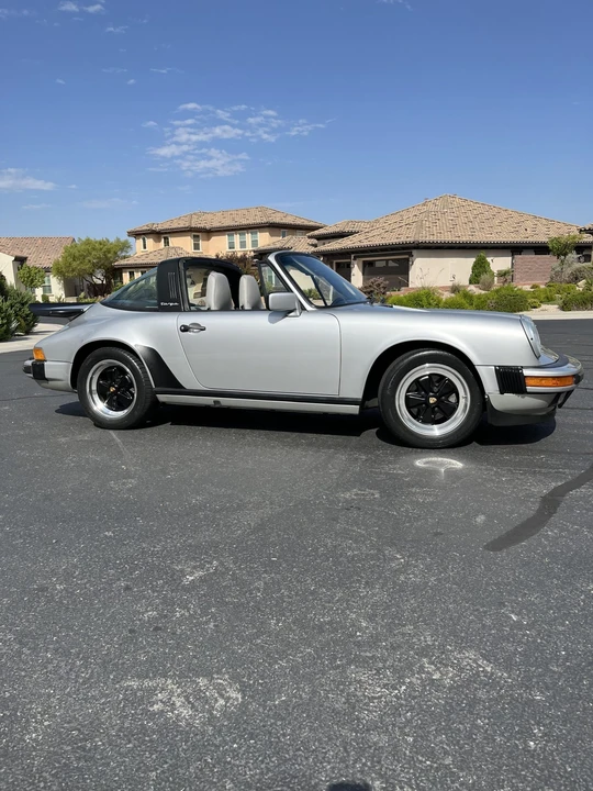 1987 Porsche 911 Carrera 3.2 - Image 8 of 31