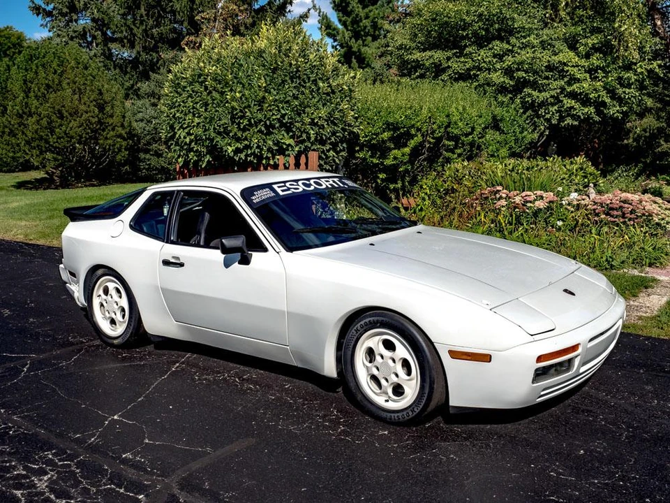 1987 Porsche 944 Turbo - Image 4 of 31