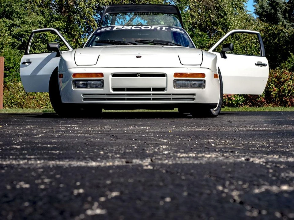 1987 Porsche 944 Turbo - Image 22 of 31