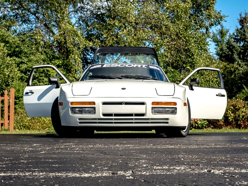1987 Porsche 944 Turbo - Image 23 of 31